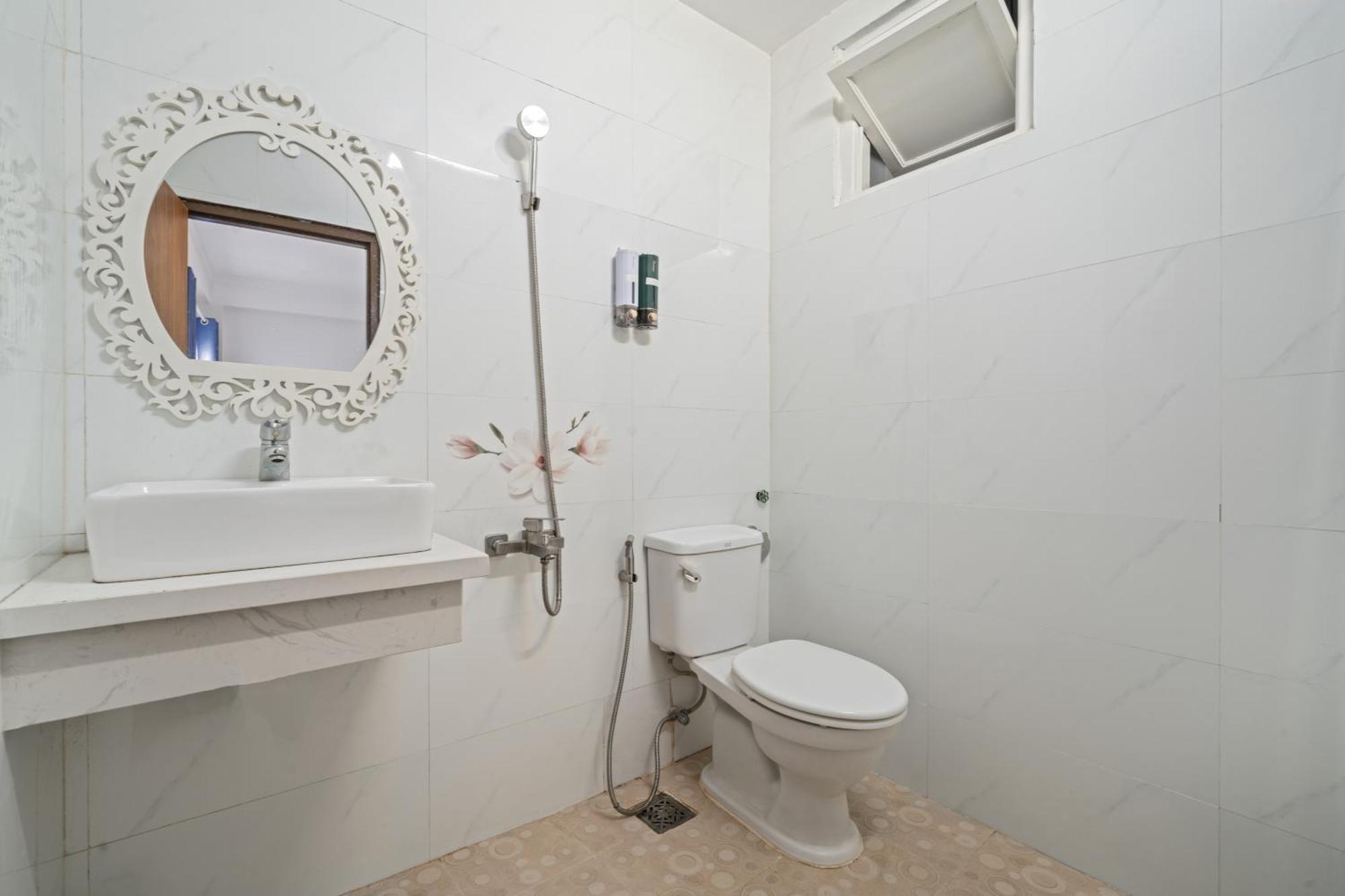 Khach San Nami Nha Trang Hotel Buitenkant foto