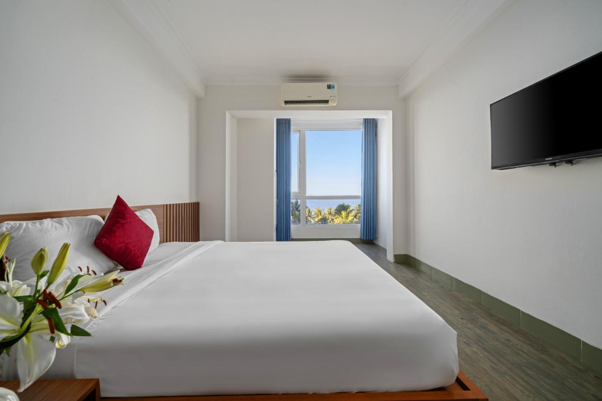 Khach San Nami Nha Trang Hotel Buitenkant foto