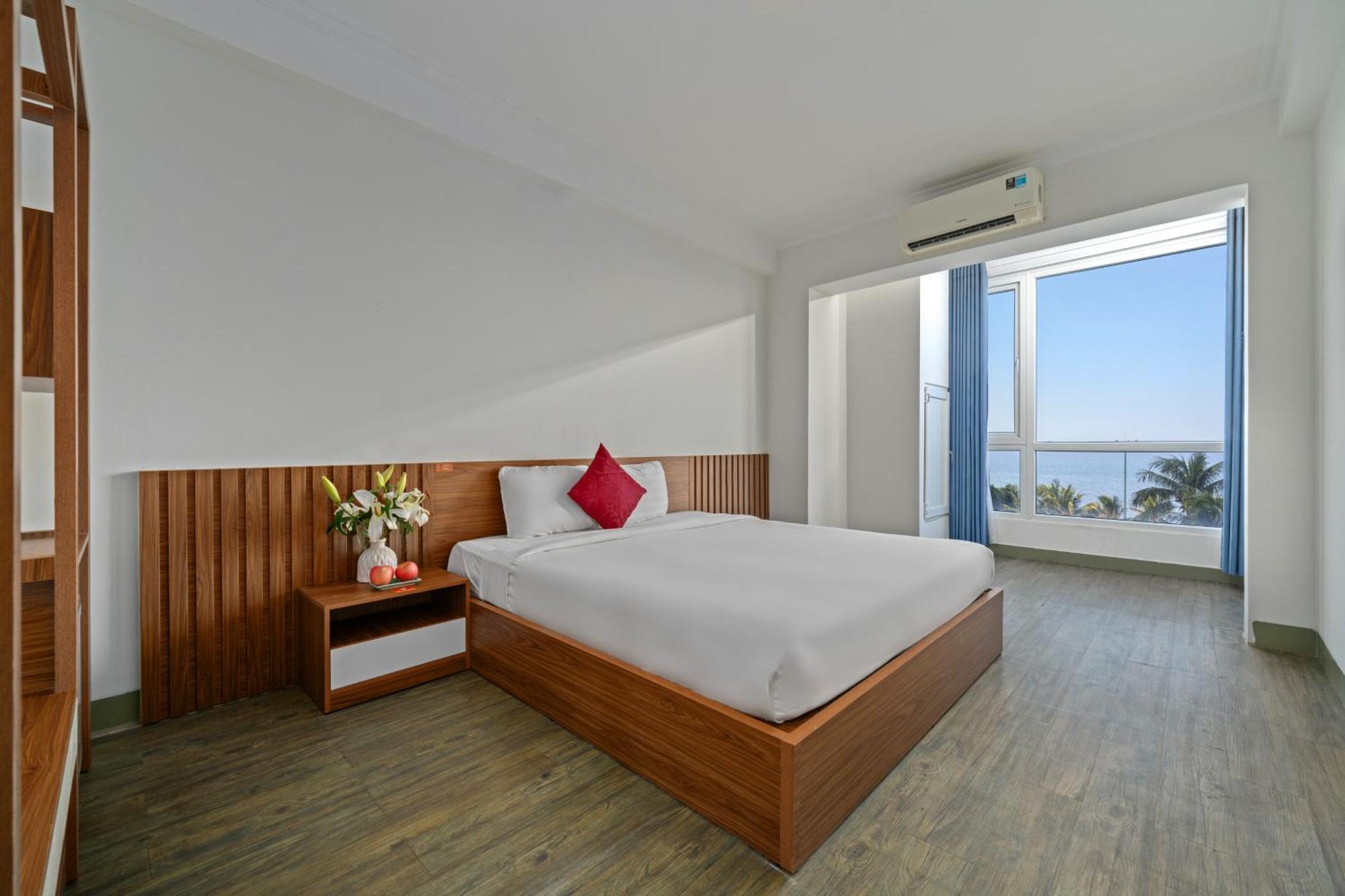 Khach San Nami Nha Trang Hotel Buitenkant foto