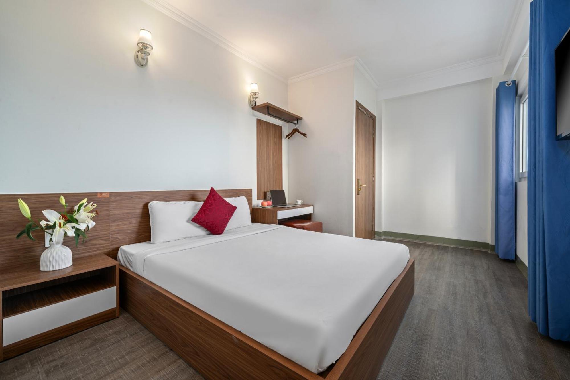 Khach San Nami Nha Trang Hotel Buitenkant foto