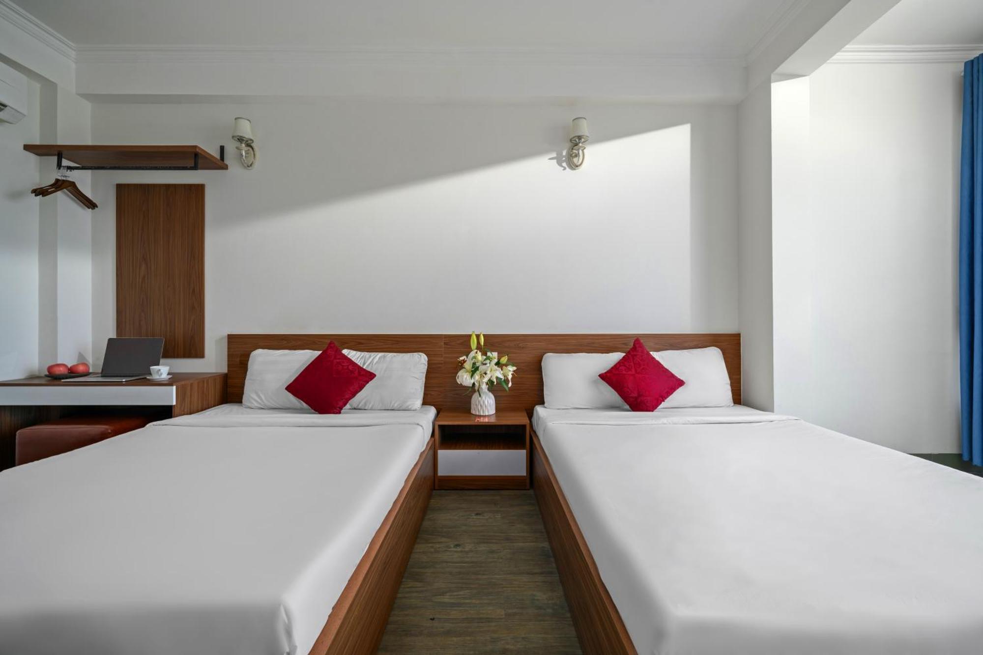 Khach San Nami Nha Trang Hotel Buitenkant foto