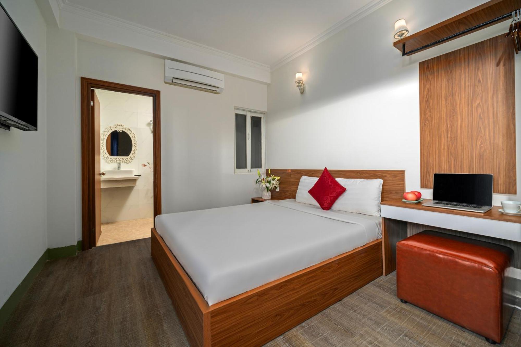 Khach San Nami Nha Trang Hotel Buitenkant foto